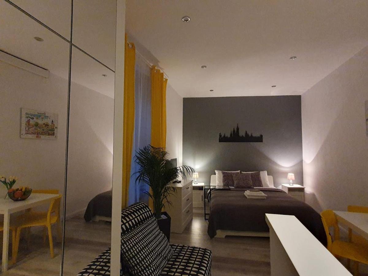 L-2 Krakow Center Studio O&P Apartfamily Экстерьер фото